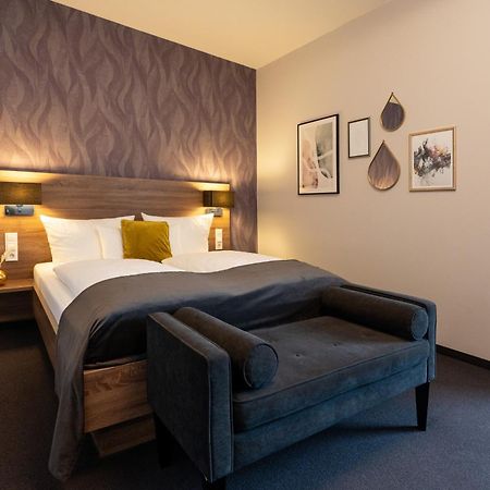 V Boutique Hotel בובלינגן מראה חיצוני תמונה