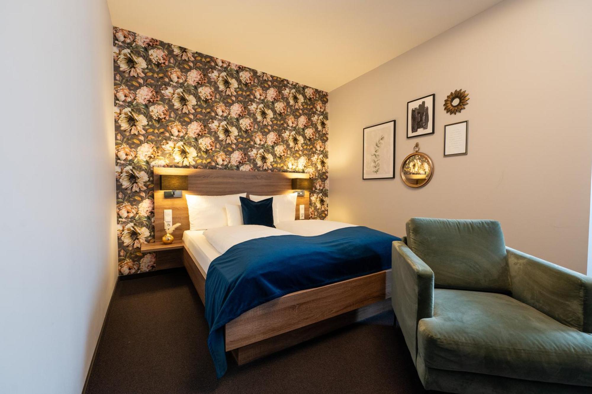 V Boutique Hotel בובלינגן מראה חיצוני תמונה