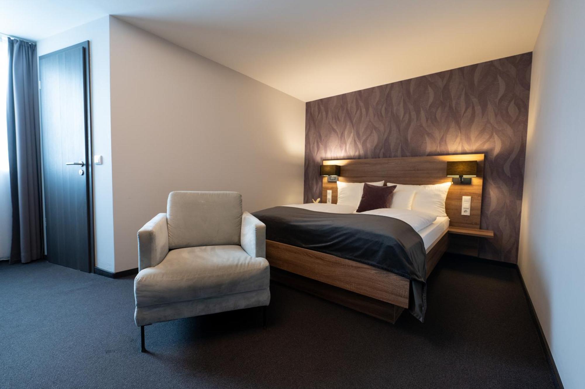 V Boutique Hotel בובלינגן מראה חיצוני תמונה