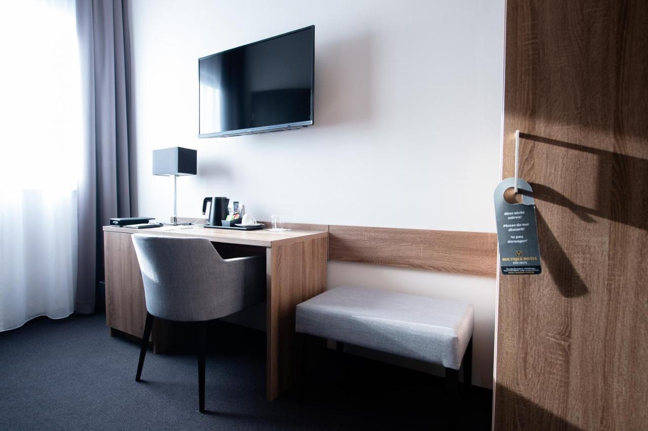 V Boutique Hotel בובלינגן מראה חיצוני תמונה